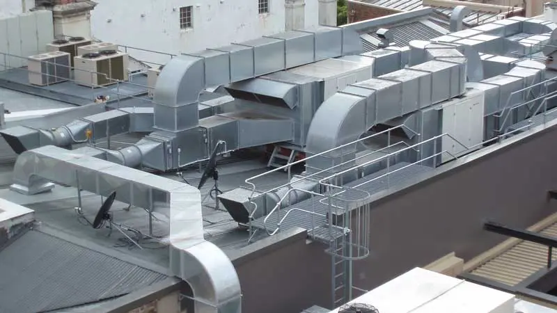 مهم&zwnj;ترین استانداردها در انتخاب کانال و اتصالات سیستم تهویه: راهنمای فنی و کاربردی