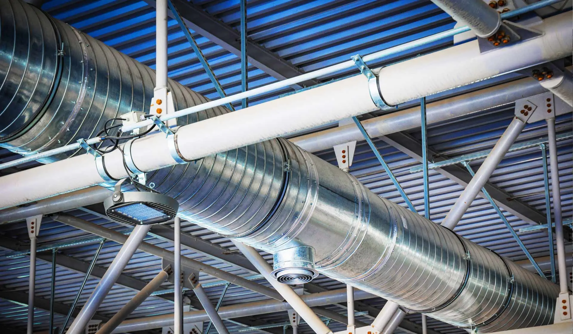 توزیع یکنواخت هوا با ترکیب کانال اسپیرال و جت نازل