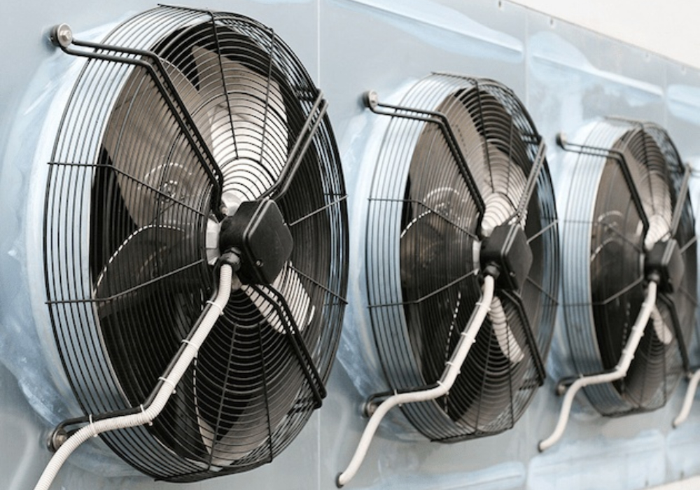 اهمیت هواکش‌های صنعتی در بهبود تهویه کارخانه‌ها